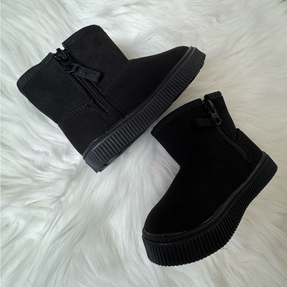 NEW! Cat & Jack Boots Bundle - Picture 9 of 9